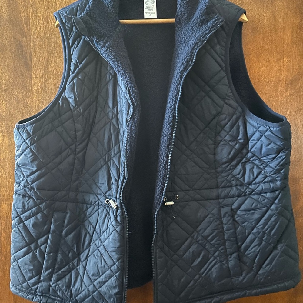 Time and Tru Dark Blue Quilted Vest